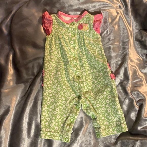 Carter’s New born lime green and pink onsie - Picture 1 of 5